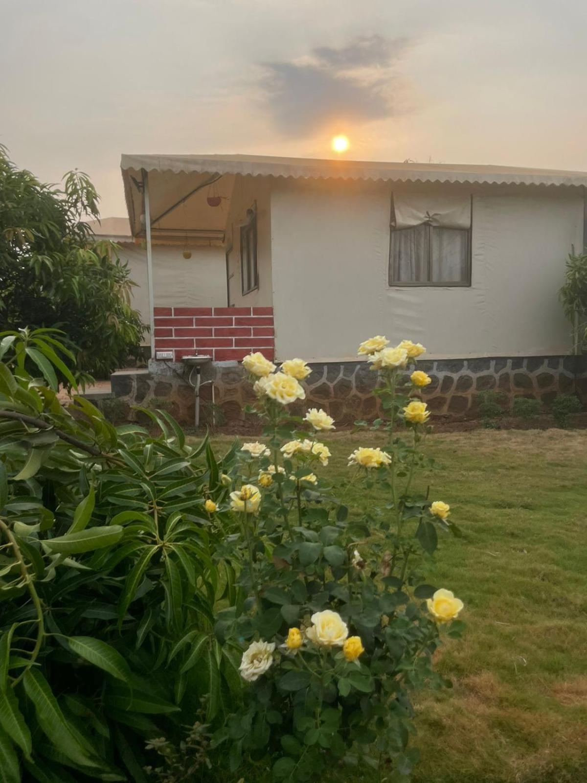 Sahaydri Hill View Agro Tourism - Farm Resort Ghātghar Exterior foto